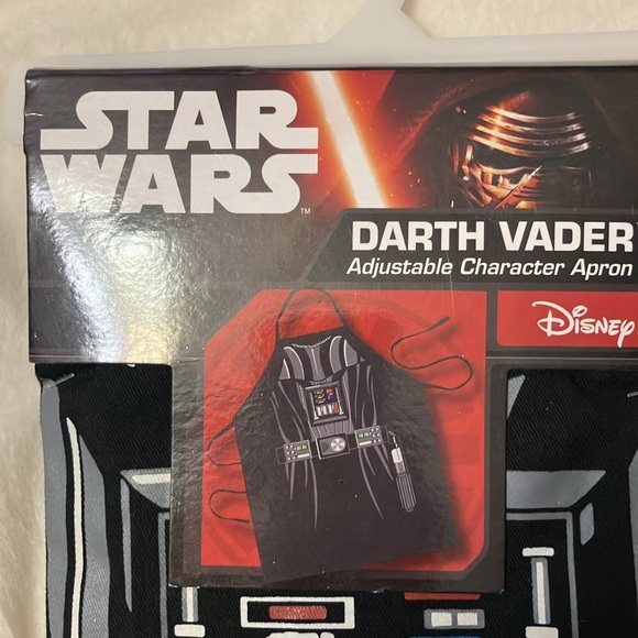 NWT Disney Star Wars Darth Vader Adult Apron - Black and Red 24 x 31” Adult - Picture 3 of 5